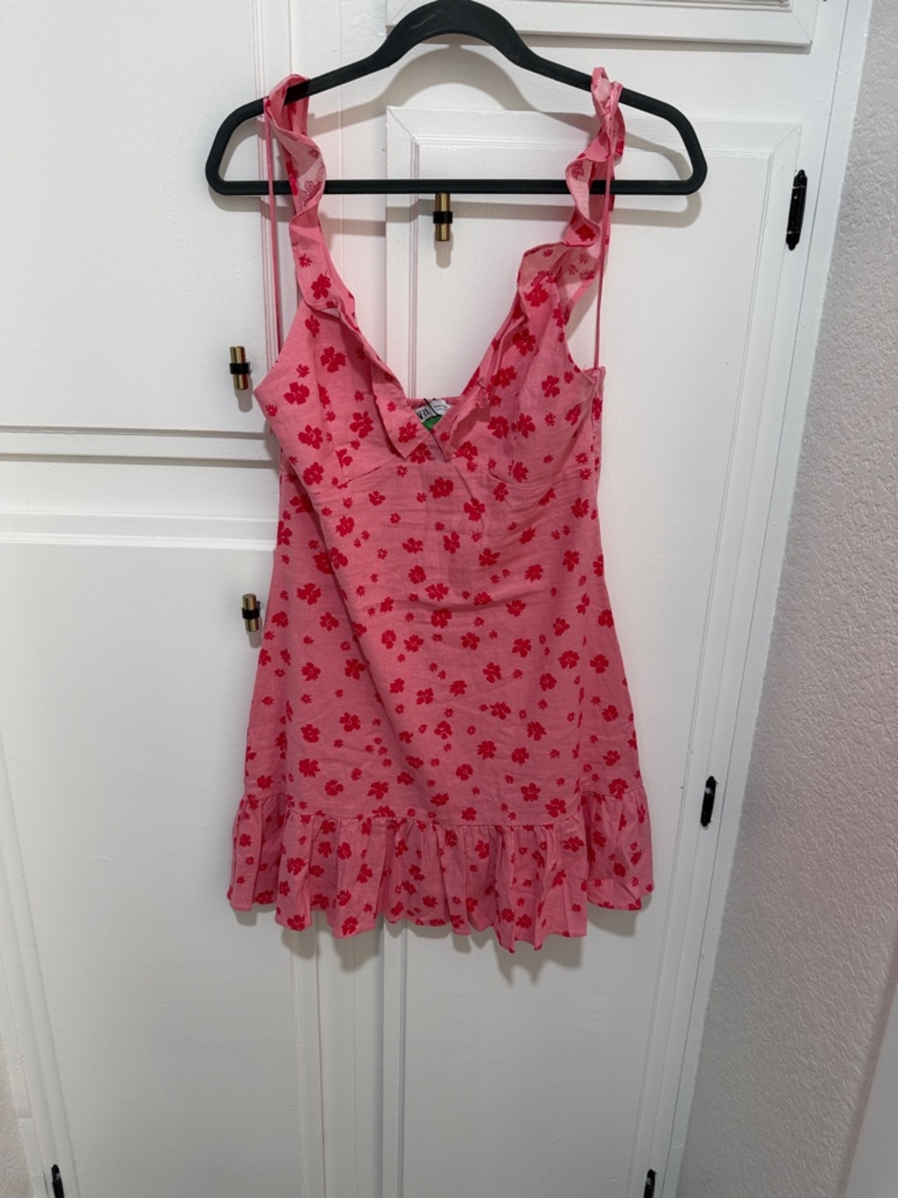 Zara NWT Pink Floral Dress with Red Blossom Print